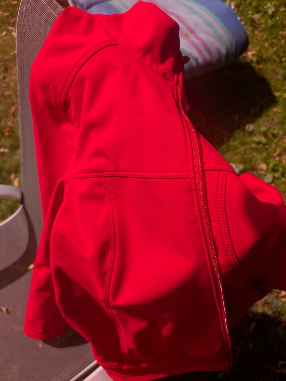 Ladies Jacket - Picture 2 of 5